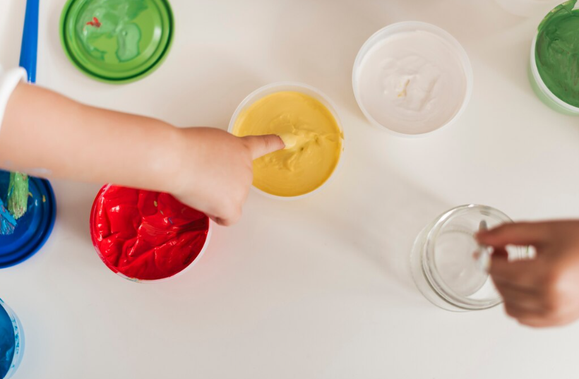 Children exploring colorful sensory play and creative learning activities at Welmont Preschool in Jaipur